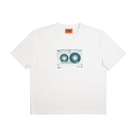‘CASSETTE TAPE’ tee green